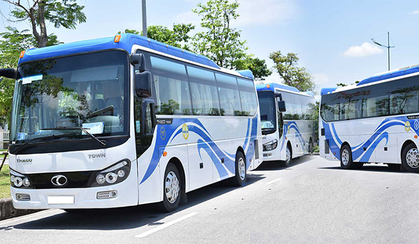 Xe 29 chỗ phù hợp với các công ty/cơ quan đi teambuilding, các đoàn trường học,...