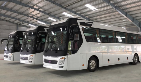 Xe 45 chỗ là các dòng xe cao cấp với thiết kế sang trọng, nội thất tiện nghi hiện đại
