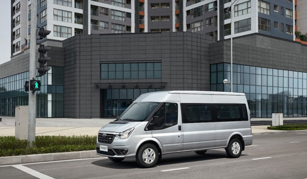 Bảng giá thuê xe Ford Transit mới nhất giá rẻ tại TPHCM