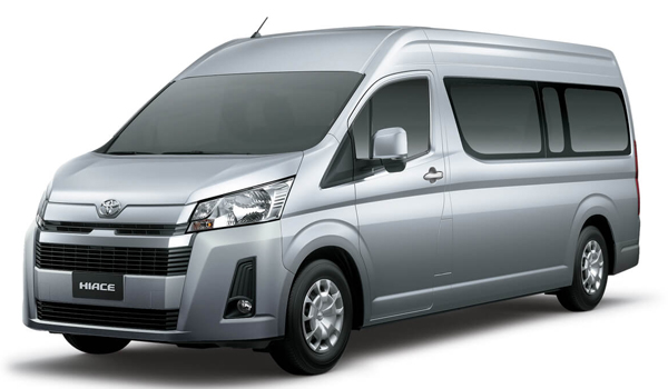Toyota Hiace mang phong cách thiết kế đơn giản, kiểu dáng vuông vức, chắc chắn
