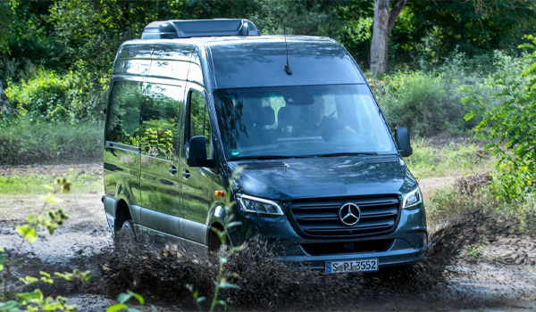 Các dòng xe 16 chỗ phổ biến trên thị trường