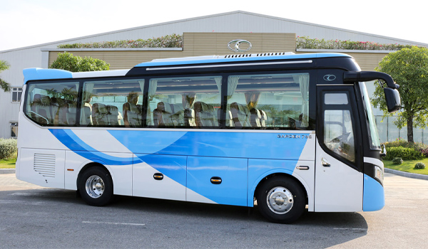 Xe 29 chỗ là loại xe khách có tối đa 29 chỗ ngồi, đáp ứng tốt nhu cầu di chuyển theo nhóm đông người