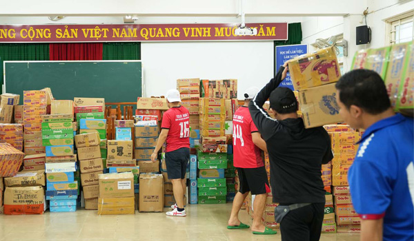 Thuê xe đi từ thiện giúp đáp ứng tốt nhu cầu vận chuyển số lượng lớn người & hàng hoá