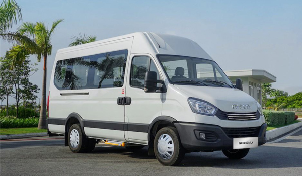 Dịch vụ cho thuê xe 16 chỗ đời mới được nhiều khách hàng ưa chuộng