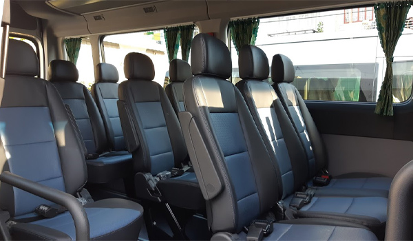 Các dòng xe 16 chỗ đời mới được đầu tư về không gian rộng rãi, ghế ngồi êm ái,...