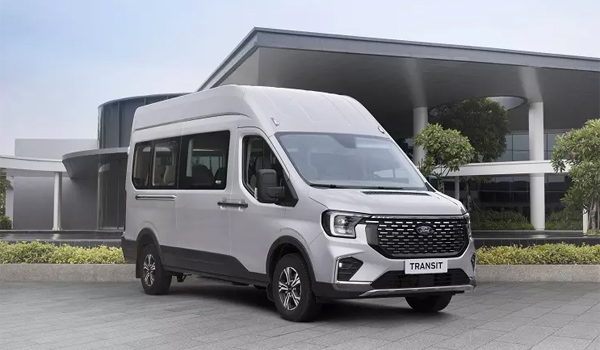 Thuê xe 16 chỗ 1 tháng giúp tiết kiệm chi phí đầu tư ban đầu cho khách hàng