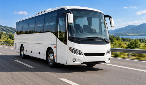 Quãng đường đường bộ từ TPHCM đến Đà Nẵng dài khoảng 850 - 1000 km